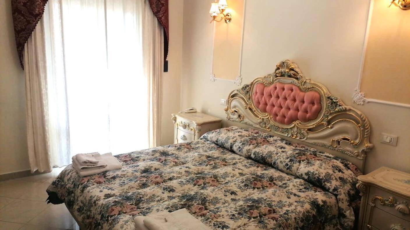 Colosseo Rooms Imperial Roma Ngoại thất bức ảnh